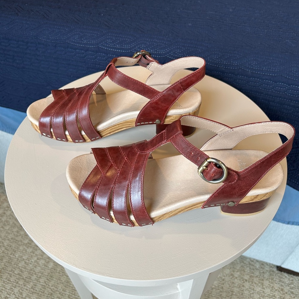 Dansko Burgundy Leather T-Strap Sandals - Picture 2 of 6